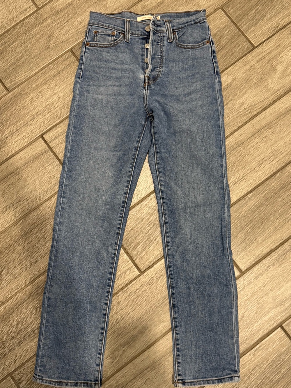 Levi’s Wedgie Straight Jeans